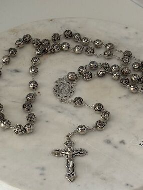 Rosary with Acrylic Beads designed with Vintage Style Roses